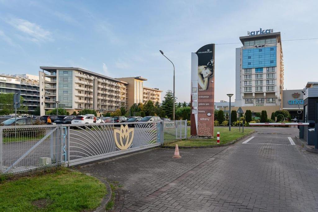 Apartament Ania Z Widokiem Na Morze W Hotelu Arka Kołobrzeg Extérieur photo